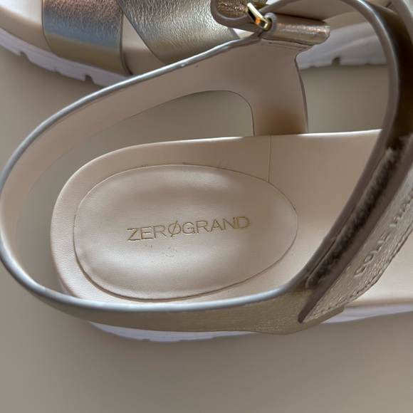 Cole Haan Gold Sandals with Crisscross Straps and Cushioned Footbed - Picture 3 of 8